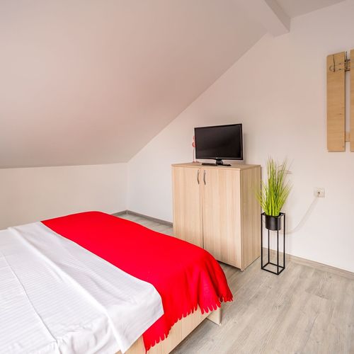 Apartament cu 3 camere pentru 5 pers.