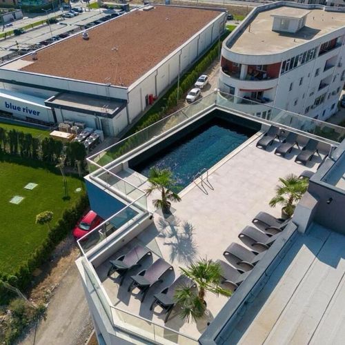 Apartament pentru 4 pers. (se inchirieaza doar integral) (se poate solicita pat suplimentar)