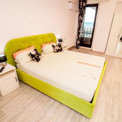 Apartament pentru 6 pers. (se inchirieaza doar integral)