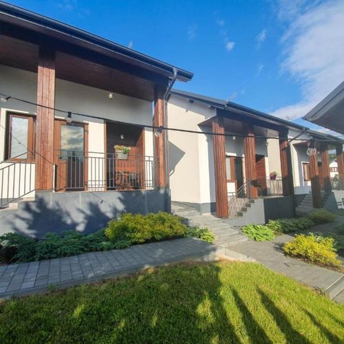 Casă de vacanță pentru 4 pers. (se inchirieaza doar integral)