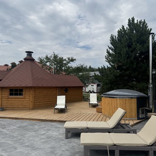 Casă de vacanță la parter întreaga unitate pentru 6 pers. (se inchirieaza doar integral)
