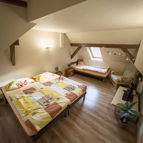 Apartament economy cu 2 camere pentru 5 pers.