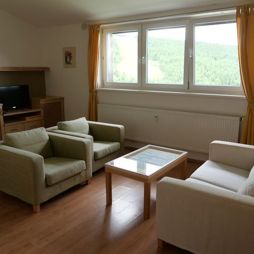 Apartman s vlastní kuchyňkou pro 4 os. s 1 ložnicí s výhledem na hory (s možností přistýlky)