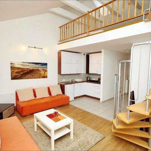 Apartament cu supanta cu 2 camere pentru 6 pers.