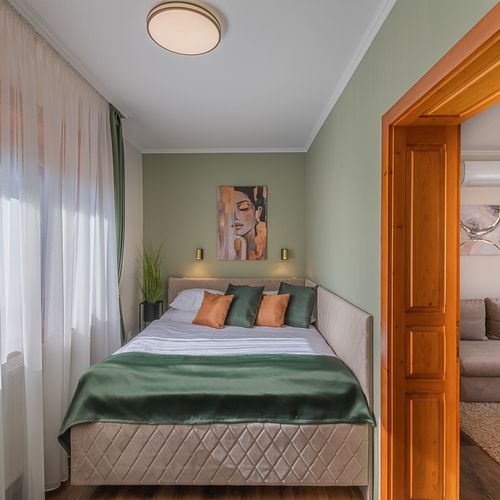 Apartament family întreaga unitate pentru 4 pers. (se inchirieaza doar integral)