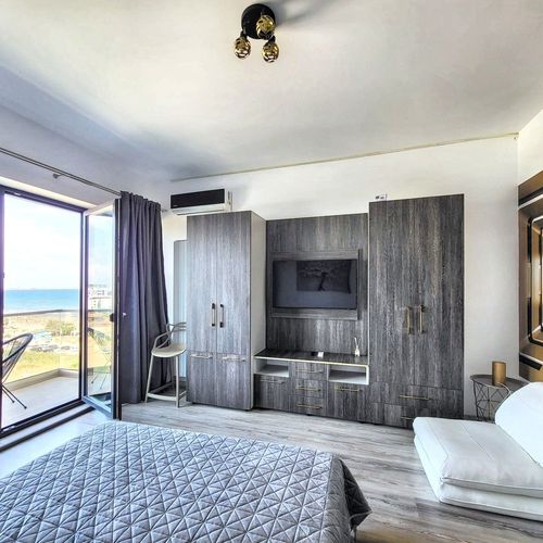 Apartament studio cu vedere spre mare cu 1 camera pentru 2 pers.