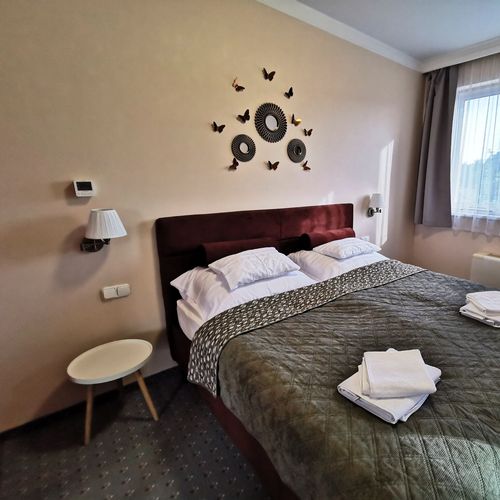 Apartament cu balcon cu baie cu 2 camere pentru 4 pers.