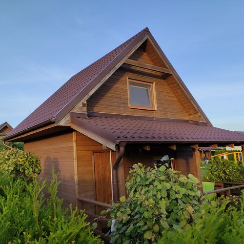 Domek letniskowy 6-osobowy cały dom z widokiem na ogród