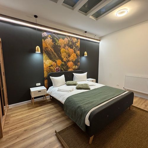 Apartament la etaj pentru 4 pers. (se inchirieaza doar integral)