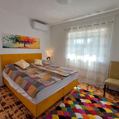 Apartament familial(ă) cu vedere spre munte cu 1 camera pentru 2 pers. (se poate solicita pat suplimentar)