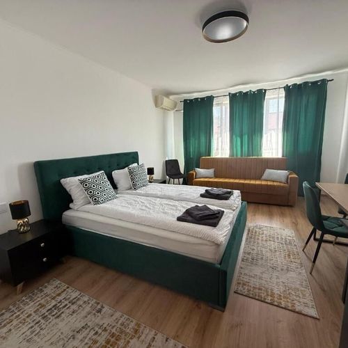 Apartament lux la etaj cu 1 camera pentru 3 pers.