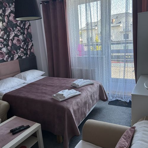 Pokój 2-osobowy na piętrze z widokiem na ogród