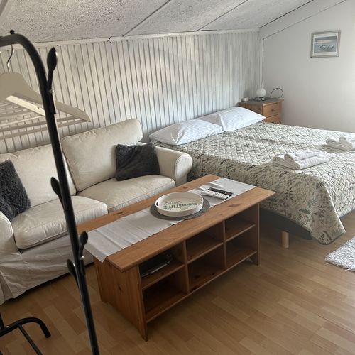 Pokój 2-osobowy na poddaszu ze wspólnym aneksem kuchennym