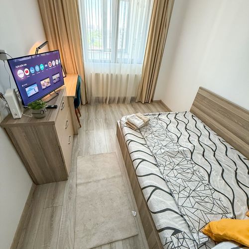 Apartament la etaj cu balcon cu 2 camere pentru 4 pers.