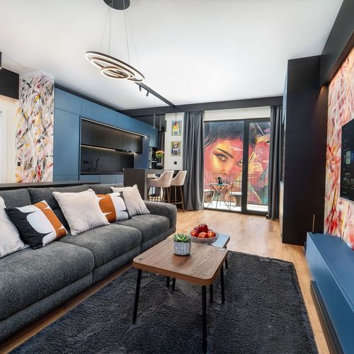 Apartament privilege cu vedere spre râu cu 2 camere pentru 3 pers.