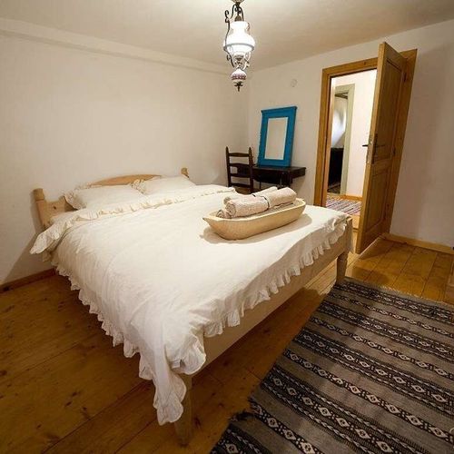 Casă de vacanță pentru 8 pers. (se inchirieaza doar integral)