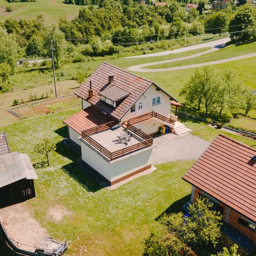Apartament cu aer condiționat cu terasă cu 2 camere pentru 5 pers. A-23993-a