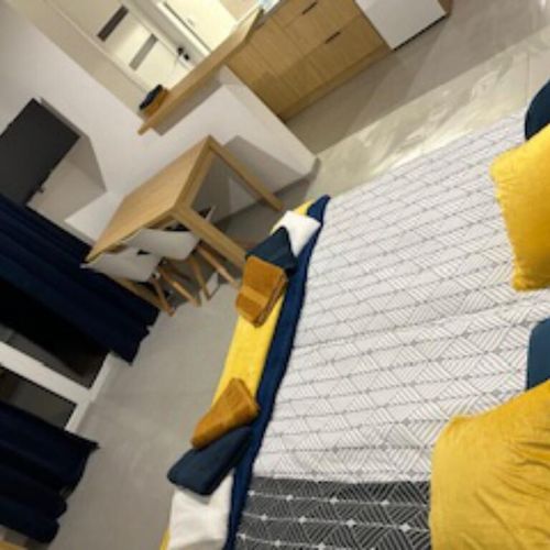 Apartament 3-osobowy z tarasem z aneksem kuchennym z 1 pomieszczeniem sypialnianym