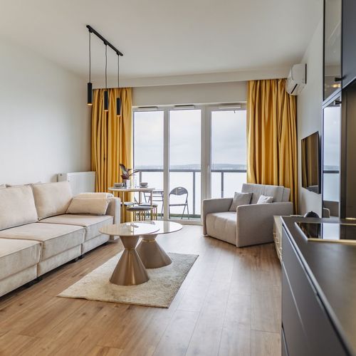 Apartman s balkónem pro 3 os. s 1 ložnicí s výhledem na město