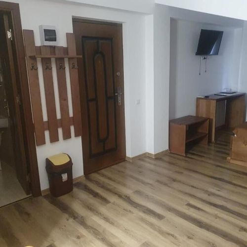 Apartament la etaj cu 2 camere pentru 4 pers.