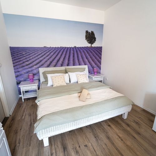 XL House (jako celek) pro 23 os. s výhledem do zahrady
