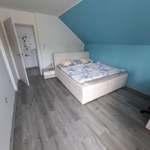 Casă de vacanță întreaga unitate cu vedere spre pădure pentru 8 pers. (se inchirieaza doar integral)