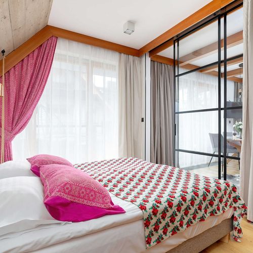 Apartament 4-osobowy z 2 pomieszczeniami sypialnianymi