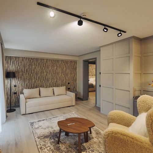 Apartament junior cu 2 camere pentru 4 pers.
