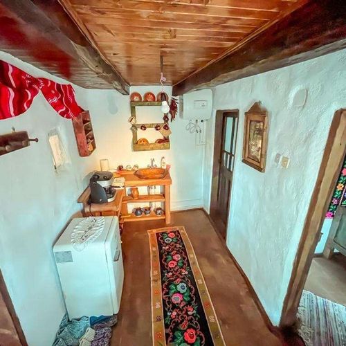 Casă de vacanță pentru 2 pers. (se inchirieaza doar integral)