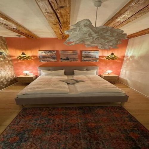Apartament family la parter pentru 4 pers. (se inchirieaza doar integral)