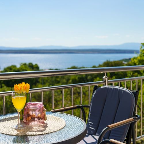 Apartament cu balcon cu 1 camera pentru 3 pers.