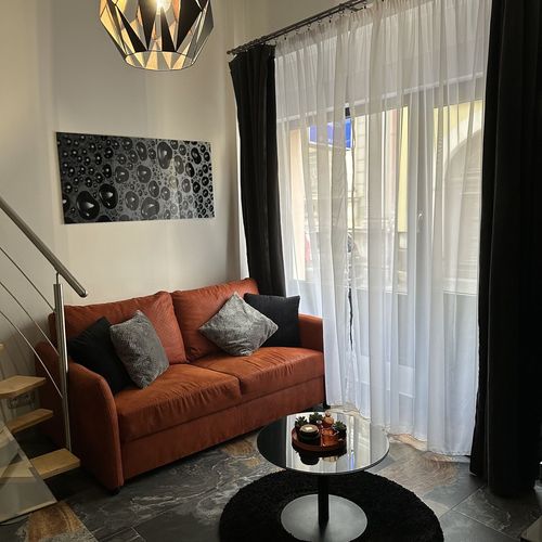 Apartament deluxe cu supanta cu 1 camera pentru 2 pers.