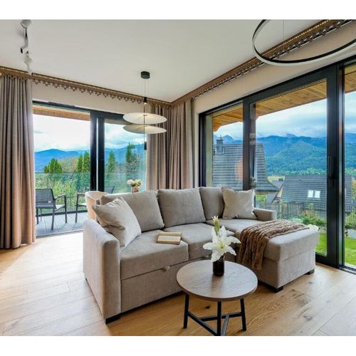 Apartament 4-osobowy z tarasem z widokiem na góry z 2 pomieszczeniami sypialnianymi