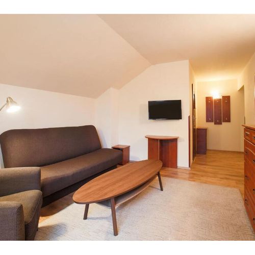Apartament cu vedere spre munte cu vedere spre grădină cu 3 camere pentru 6 pers.