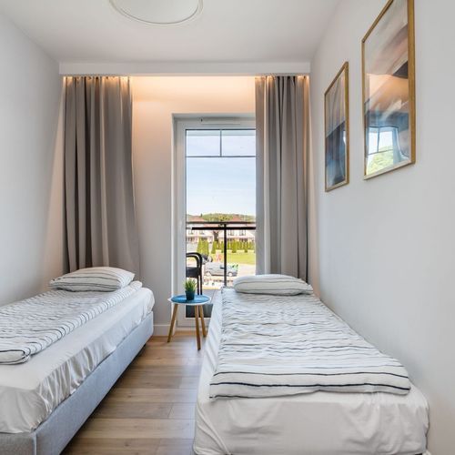 Apartament cu balcon cu 3 camere pentru 6 pers.