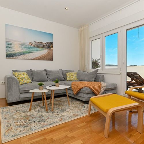 Apartament 5-osobowy na piętrze z balkonem z 3 pomieszczeniami sypialnianymi