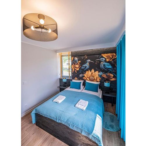 Apartament cu terasă cu vedere spre munte cu 4 camere pentru 8 pers.