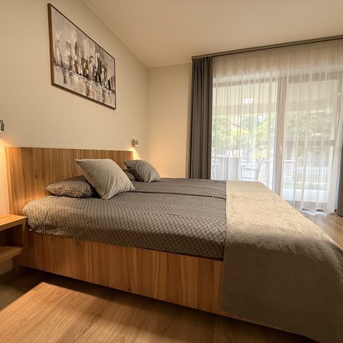 Apartament 6-osobowy na parterze Przyjazny podróżom rodzinnym z 2 pomieszczeniami sypialnianymi