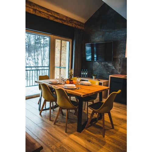 Apartament 8-osobowy z 4 pomieszczeniami sypialnianymi