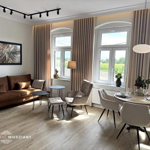 Apartament 4-osobowy Lux z klimatyzacją z 2 pomieszczeniami sypialnianymi