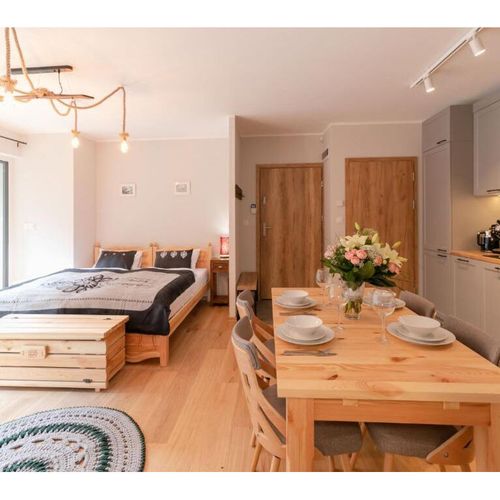 Apartament 4-osobowy z 2 pomieszczeniami sypialnianymi