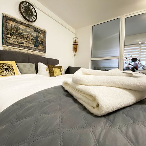 Apartament pentru 2 pers. (se inchirieaza doar integral)