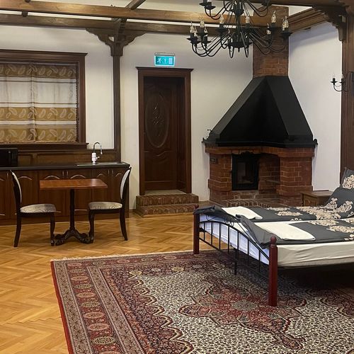 Apartament pentru 3 pers. (se inchirieaza doar integral)