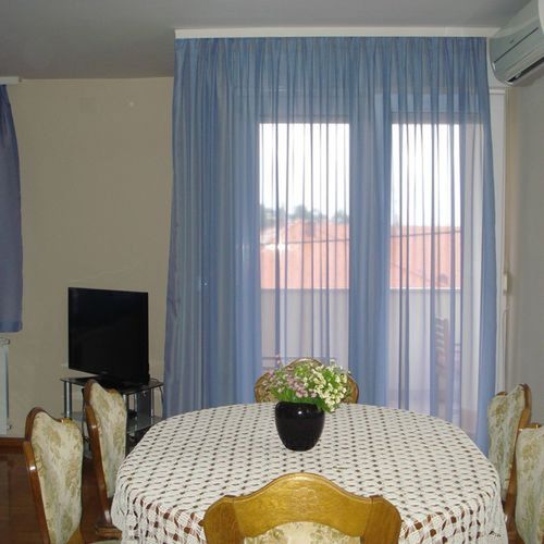 Apartament 6-osobowy z 4 pomieszczeniami sypialnianymi