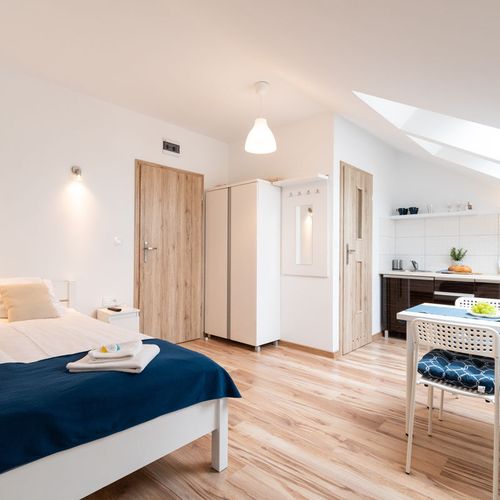 Apartament 4-osobowy z 2 pomieszczeniami sypialnianymi