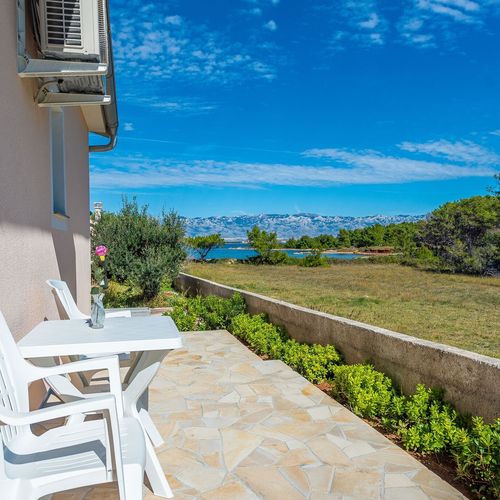 Family Apartman pro 6 os. se 3 ložnicemi s výhledem na moře