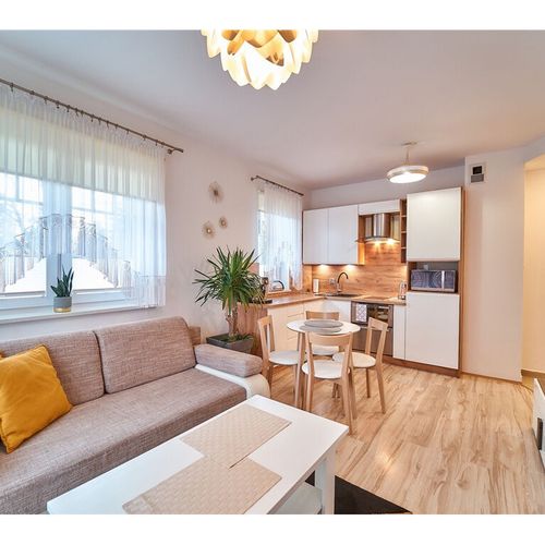 Apartament 4-osobowy z 2 pomieszczeniami sypialnianymi