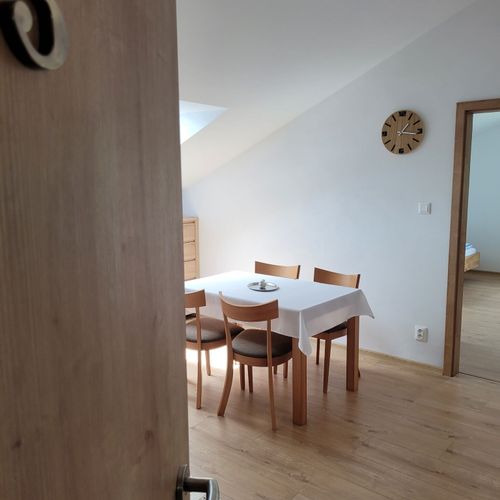 Apartament 4-osobowy z własną kuchnią z widokiem na góry z 1 pomieszczeniem sypialnianym