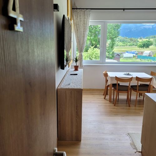Apartament 5-osobowy z własną kuchnią z widokiem na góry z 1 pomieszczeniem sypialnianym