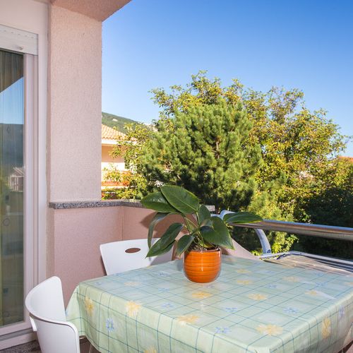 Classic Turistický Apartman s manželskou postelí s 1 ložnicí (s možností přistýlky)